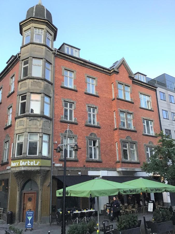 Hyggelig 2-Bedroom Apartment In The Center Of Århus Εξωτερικό φωτογραφία